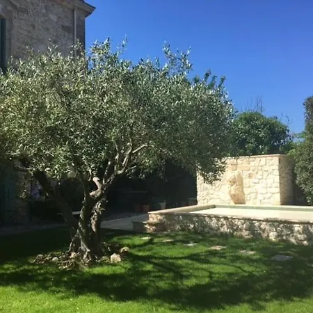 Chambre Voyage Du Mas Des Fontaines Montagnac (Herault)