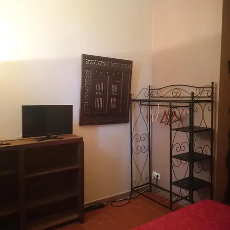 Chambre Voyage Du Mas Des Fontaines Bed & Breakfast *