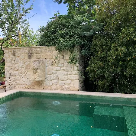 Voyage Du Mas Des Fontaines Bed & Breakfast Montagnac (Herault)