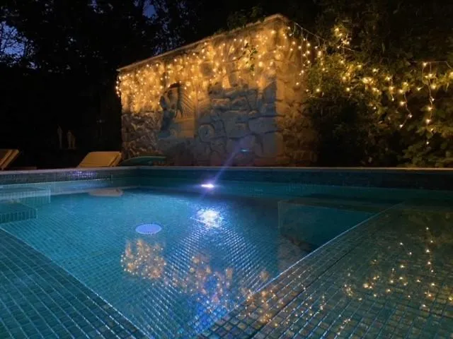 Voyage Du Mas Des Fontaines Montagnac (Herault)